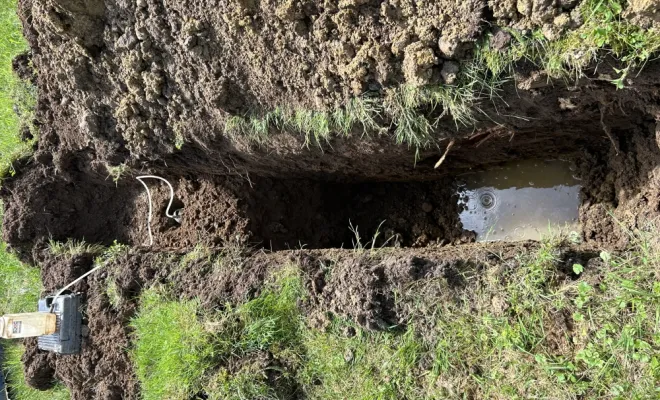 Essai Porchet et Mtsuo à la fosse pour uen étude G5 de dimensionnement des ouvrages de traitement des eaux pluviales, Bourgoin-Jallieu, Sols Diag’